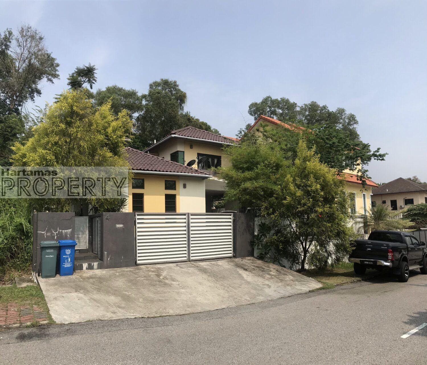 SUPERB Designed 2.5 Storey Bungalow @ Seksyen 13, Shah Alam