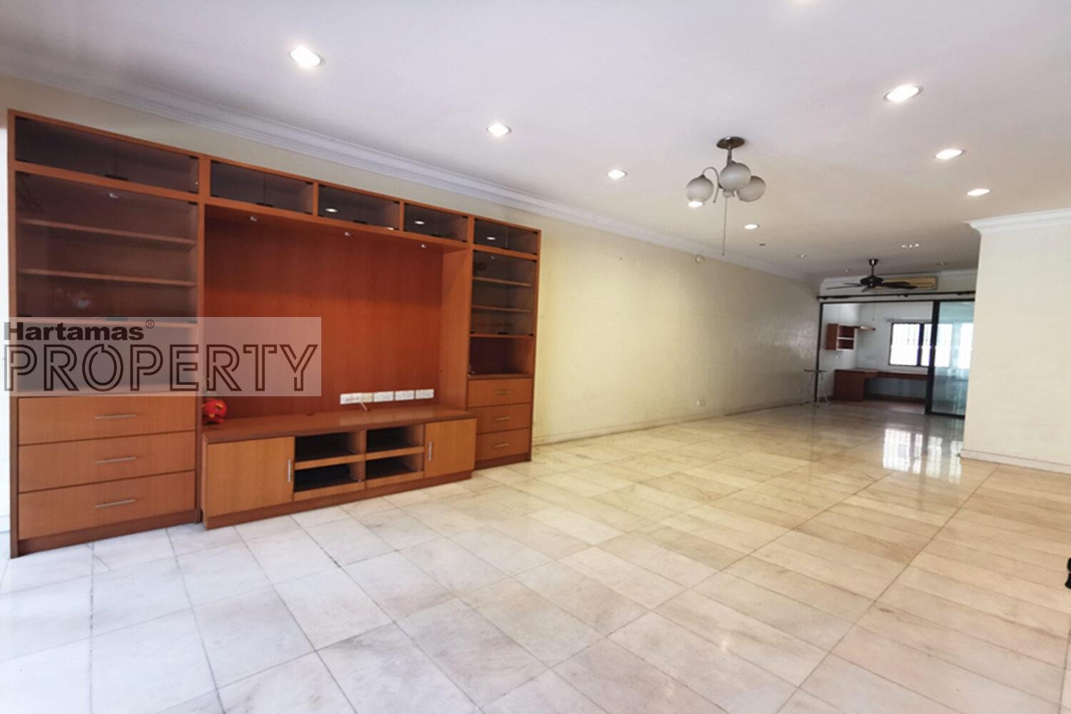 Well kept and renovated House @ Taman Esplanad