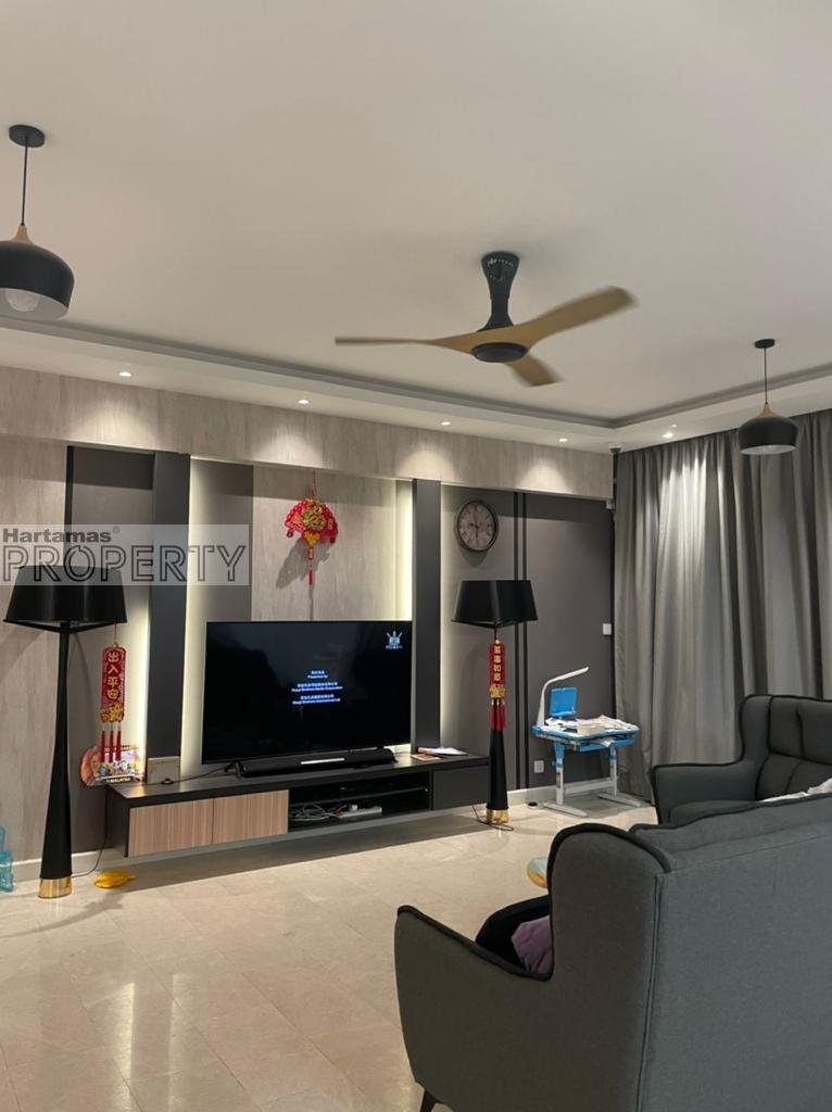 Tiffani Kiara, very nice renovated unit for sale