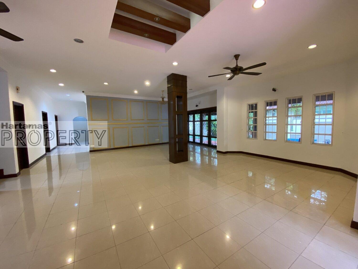 D’Villa Corner Link Bungalow For Sale