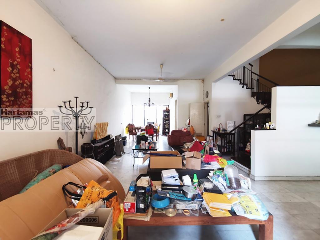 2.5 Storey Super Link house @ Taman Esplanad Bukit Jalil