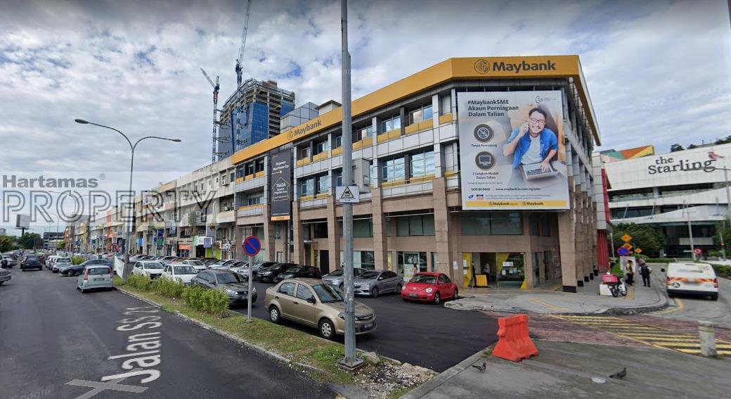3.5-storey Shoplot @ Damansara Uptown / Utama