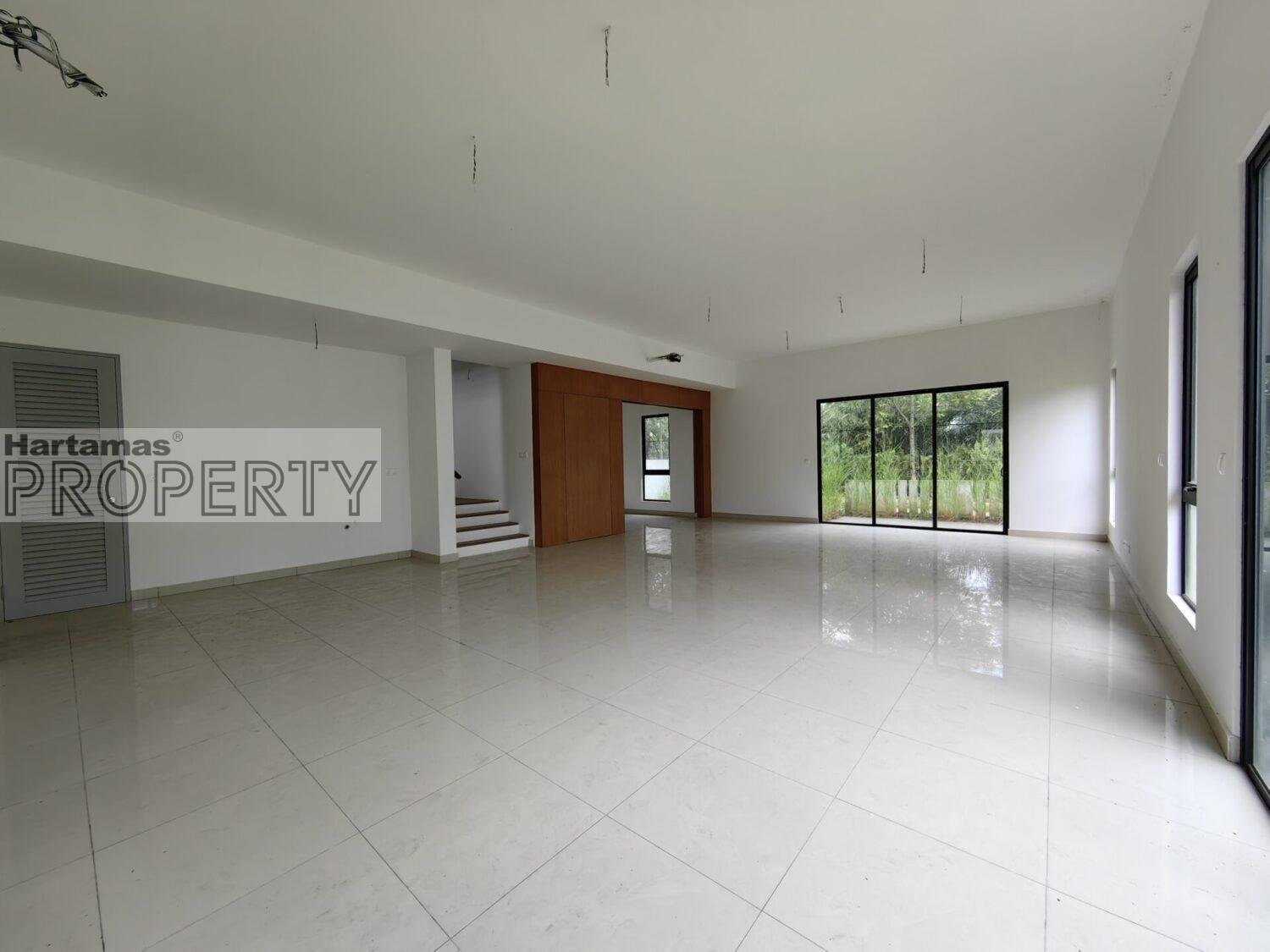 Corner 2 Storey Semi-D, Cheria Residences @ Kota Kemuning