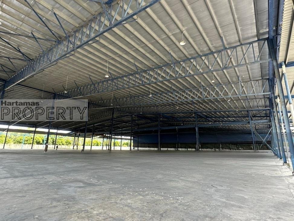 Warehouse for sale @ Shah Alam good location