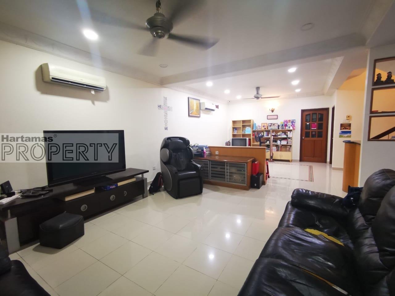 Bandar Utama BU10 2.5storey terrace for sale