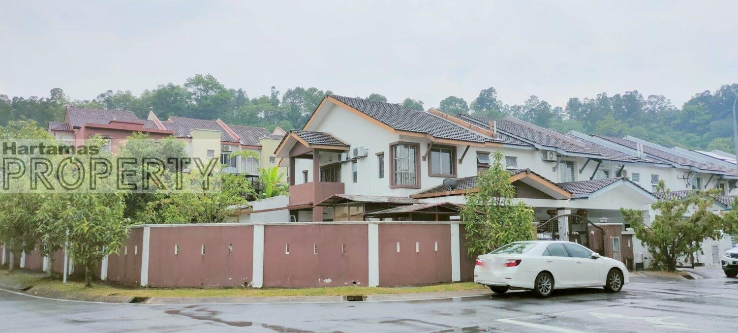 Rawang Kota Emerald Corner House For Sale