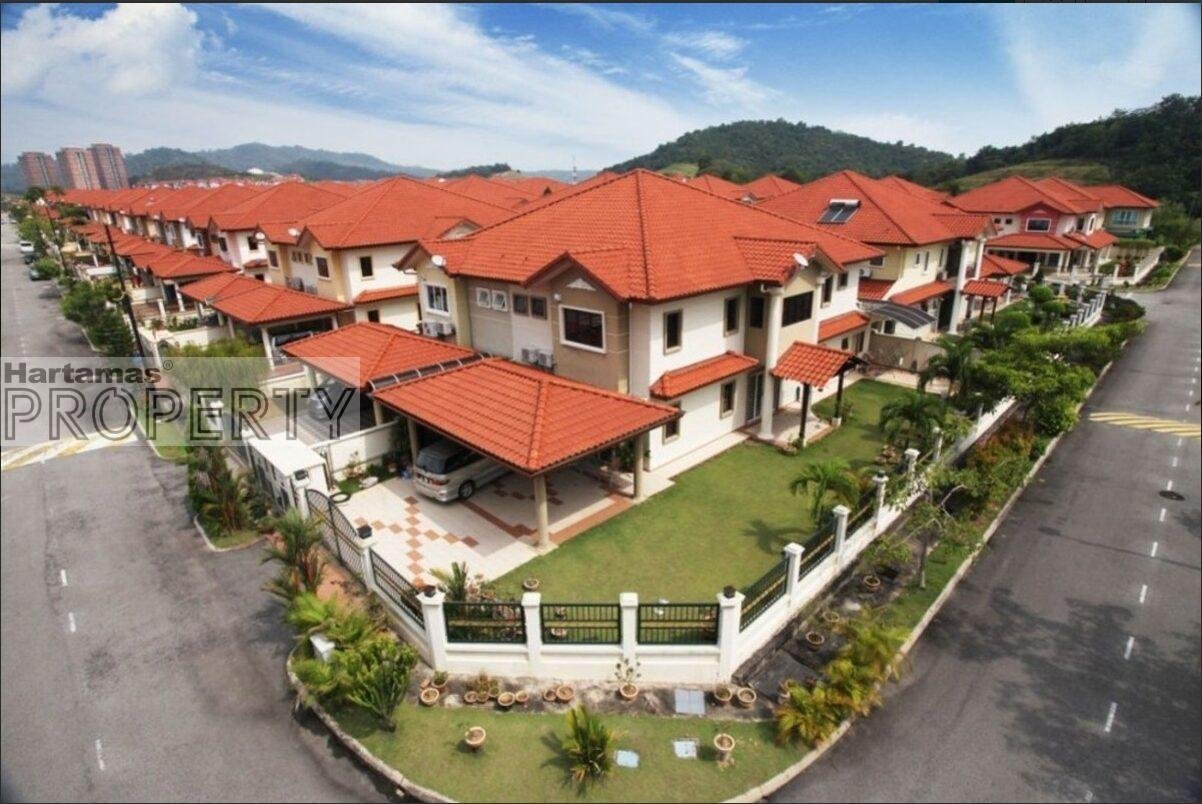 Spacious Semi-D Double Story House @ Bandar Sg. Long. Gated Community, Walking Distance to TAR Uni and eatery