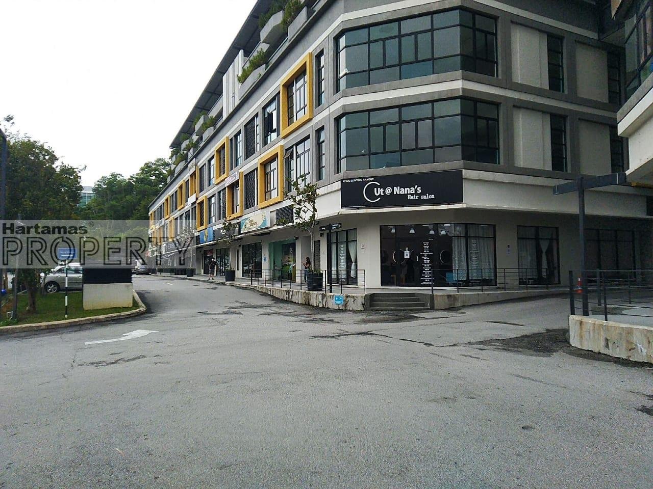 Best 3 storey Corner Shoplot / Retail / Office, MKH Boulevard, Kajang for sale