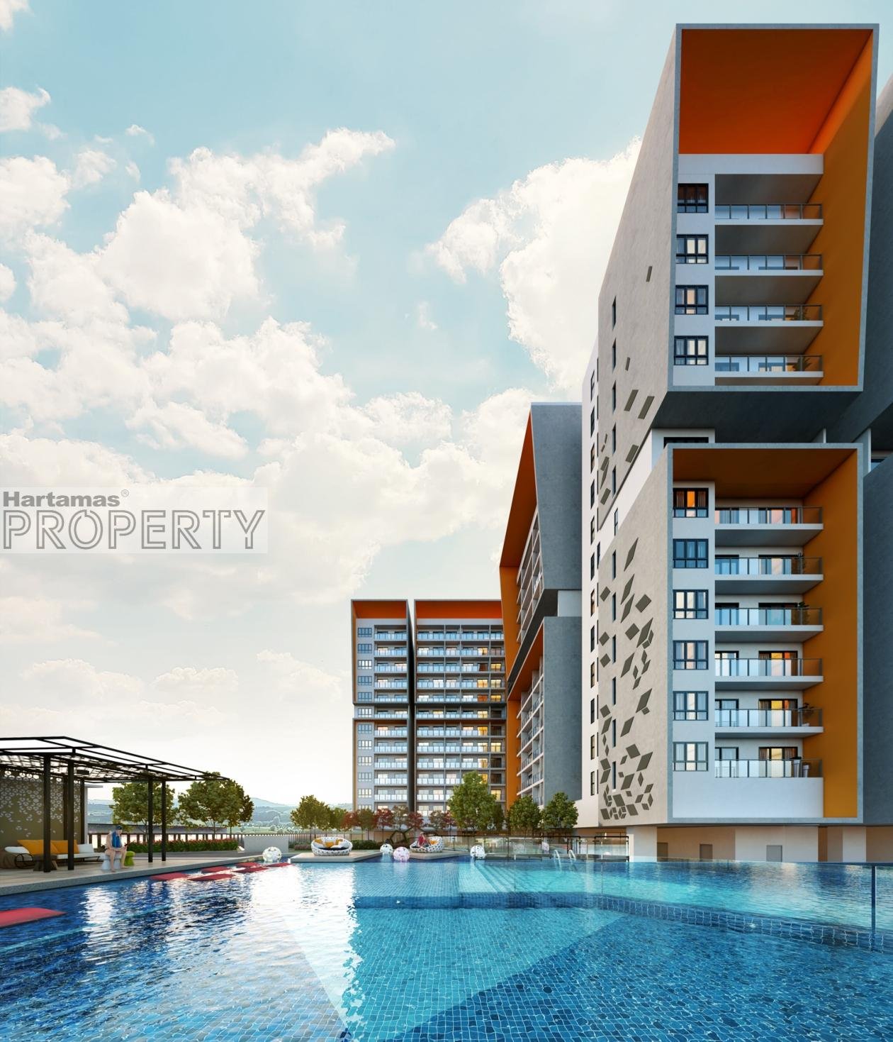 Excellent location! Freehold! Low Density! Super Convenient!