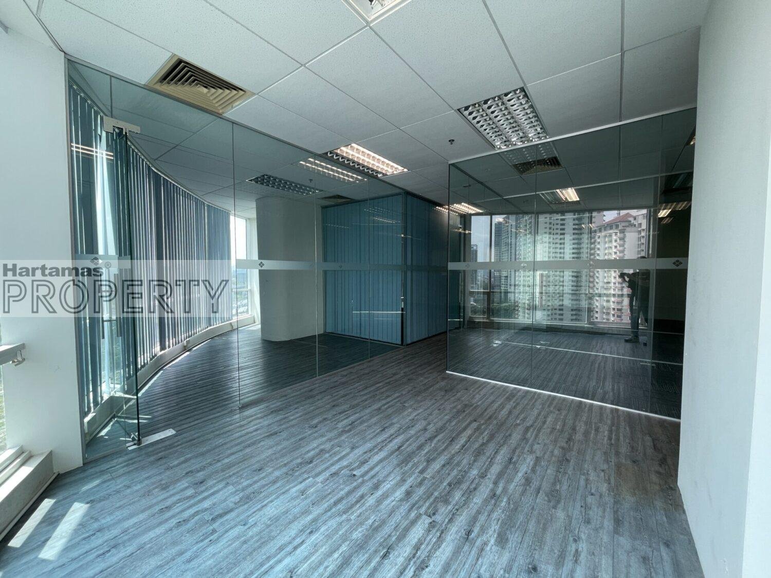 Oval Damansara
