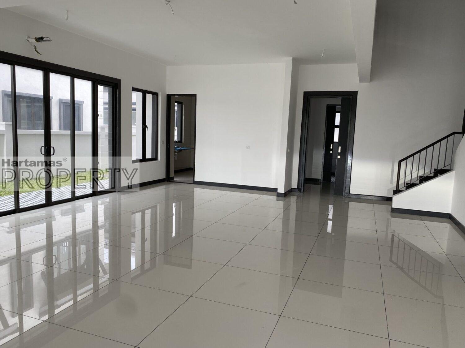 Elmina East @ Brand New Semi -D
