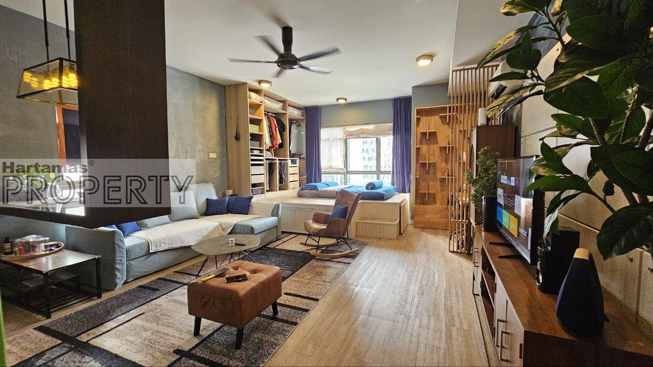 Neo Damansara. Fully furnished with an urban styled concept.