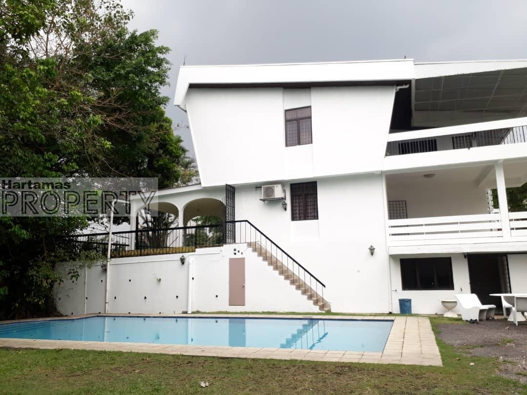 For Rent: 2-Storey Bungalow at Bukit Pantai, Bangsar | Prime Location