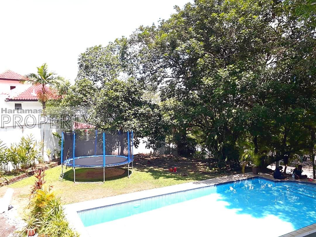 Bukit Pantai Bangsar Bungalow With private swimming pool