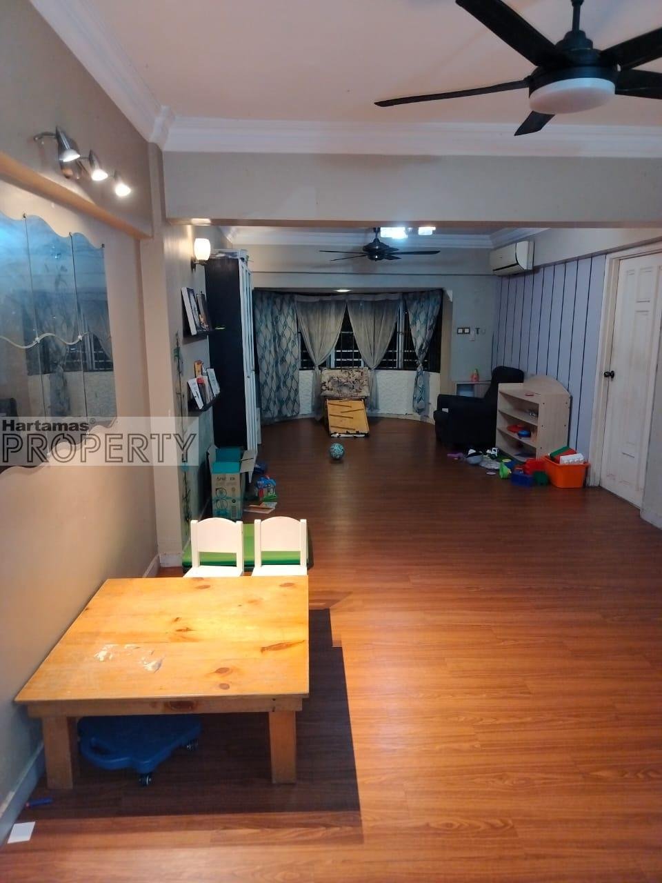 Shang Villa Cozy unit for sale kelana jaya