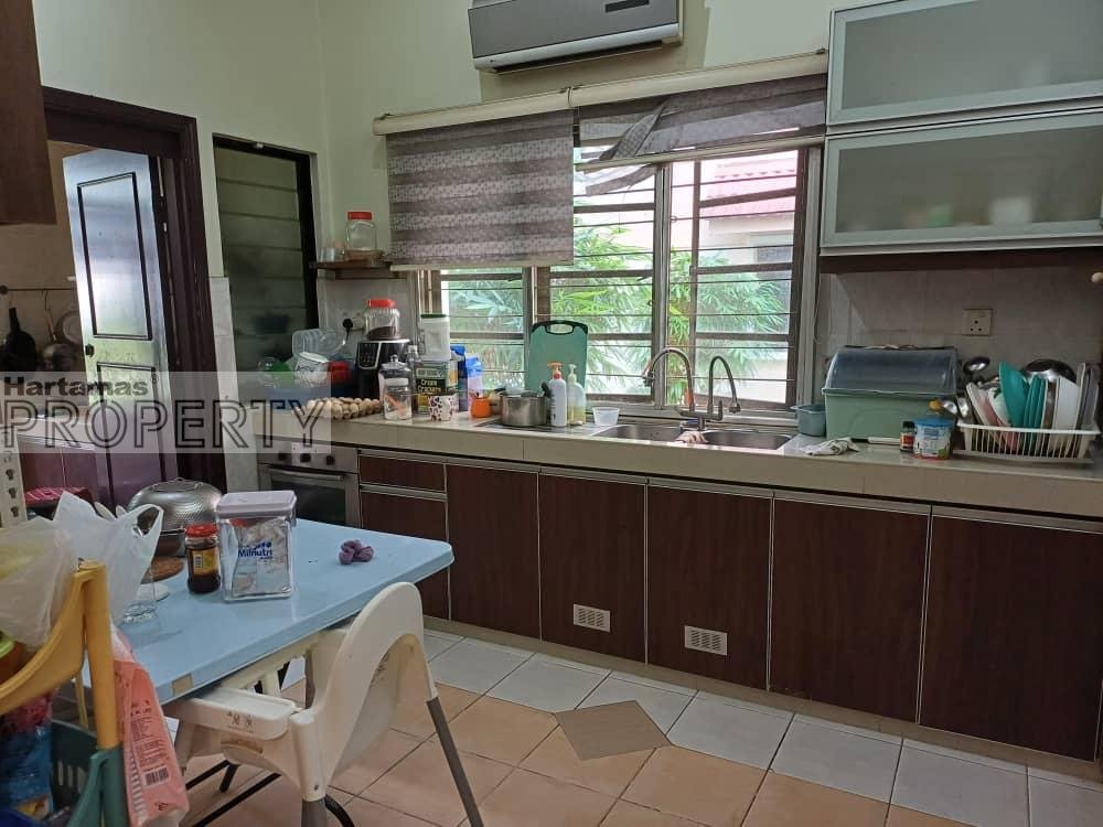 For Sale: 3-Rooms Townhouse at Parkville, Sunway Damansara (Endlot) | Good in Condition – Extended