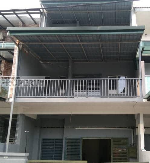 3-Storey Terrace House Damansara Utama For Rent