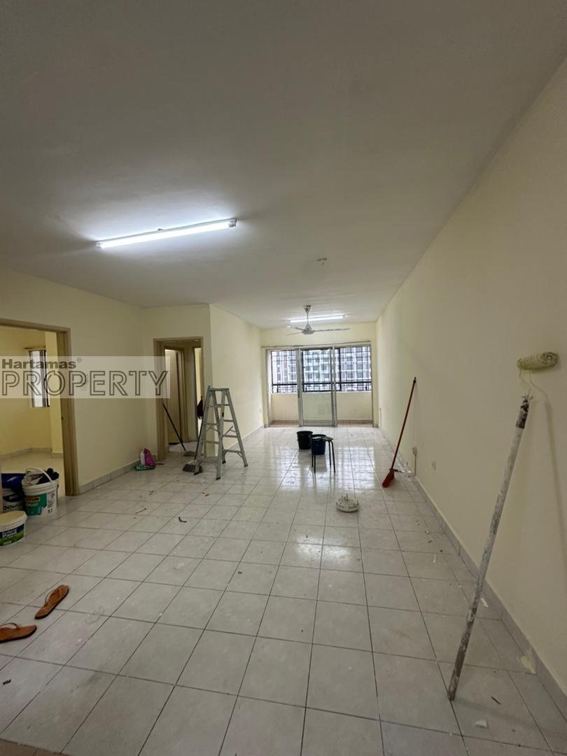 For Rent: Flora Damansara | 850 sqft | 3R2B | Newly Refurbished | Vacant