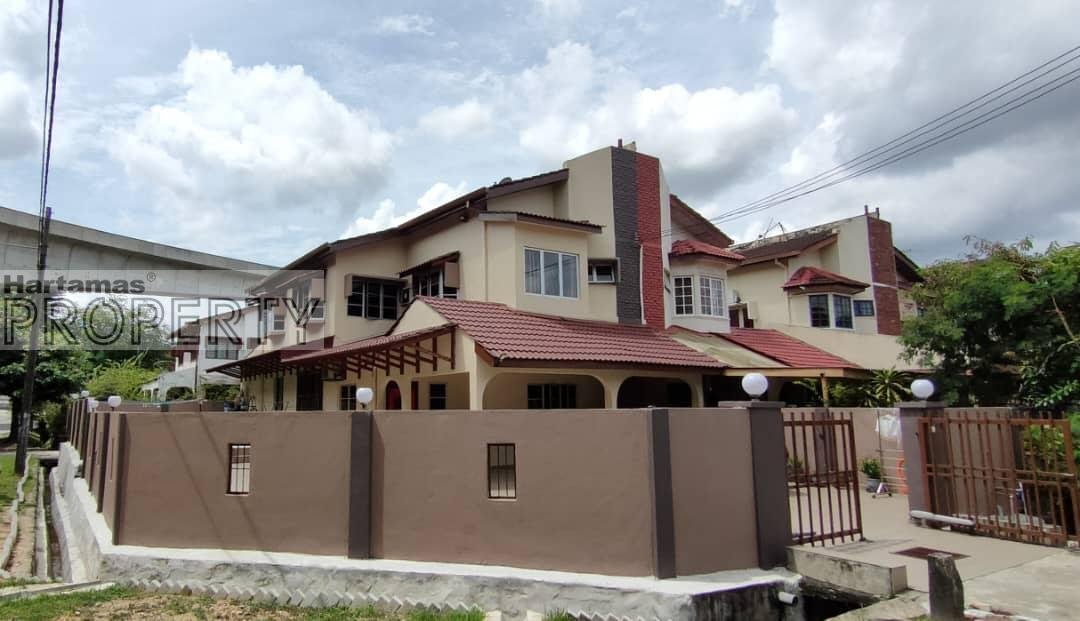 For Sale: Corner Lot @ Jalan SS14 | 5R 3B | Land Size 3,245 sqft | Freehold | East Facing | RM1.65mil (Nego)