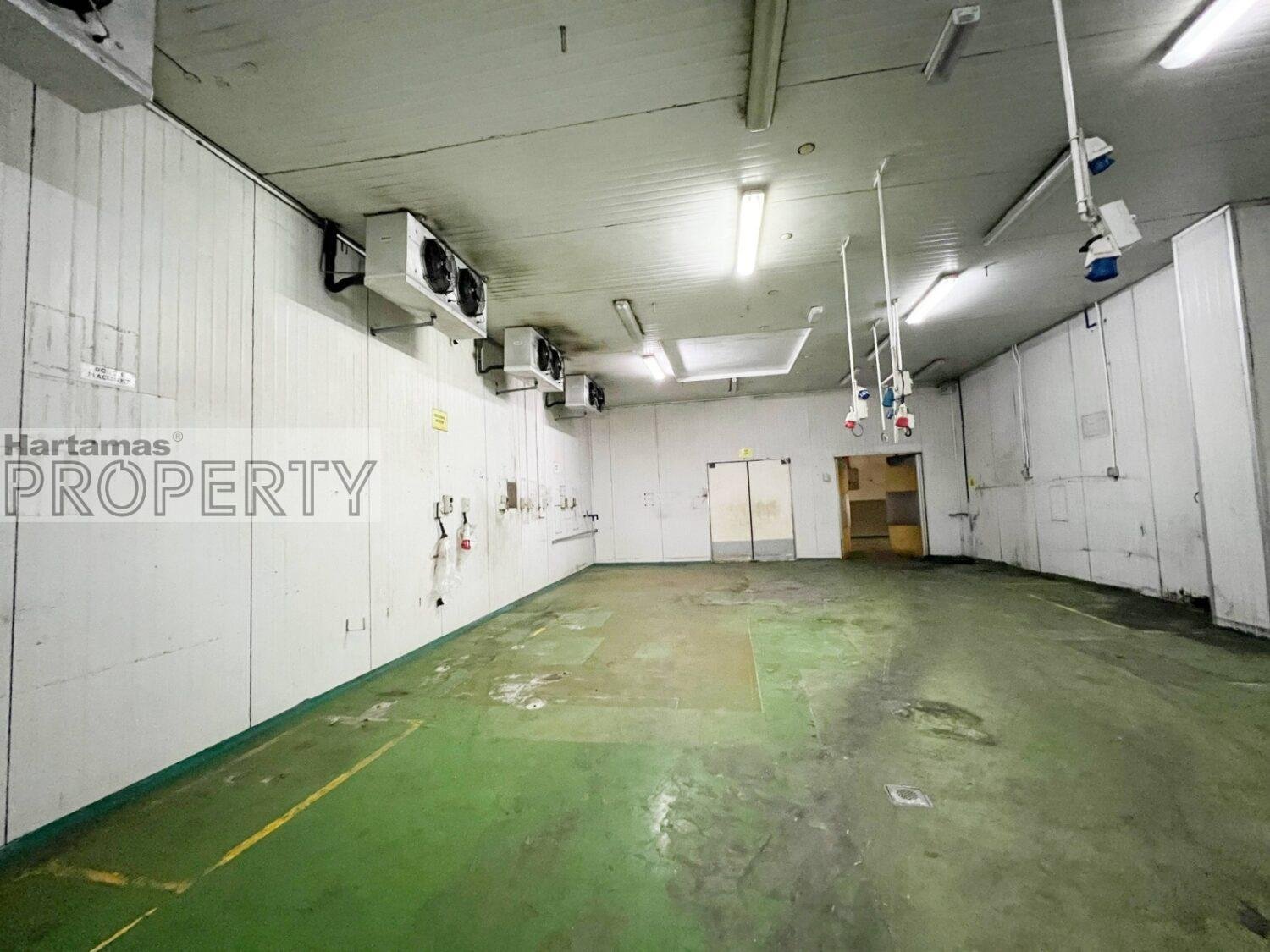 Warehouse w/ Chiller Room @ Hicom Glenmarie Industrial Park