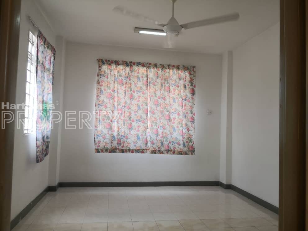 For Rent : D’Shire Villa, Kota Damansara | 3R 2B | 1001 sqft | Partially Furnished