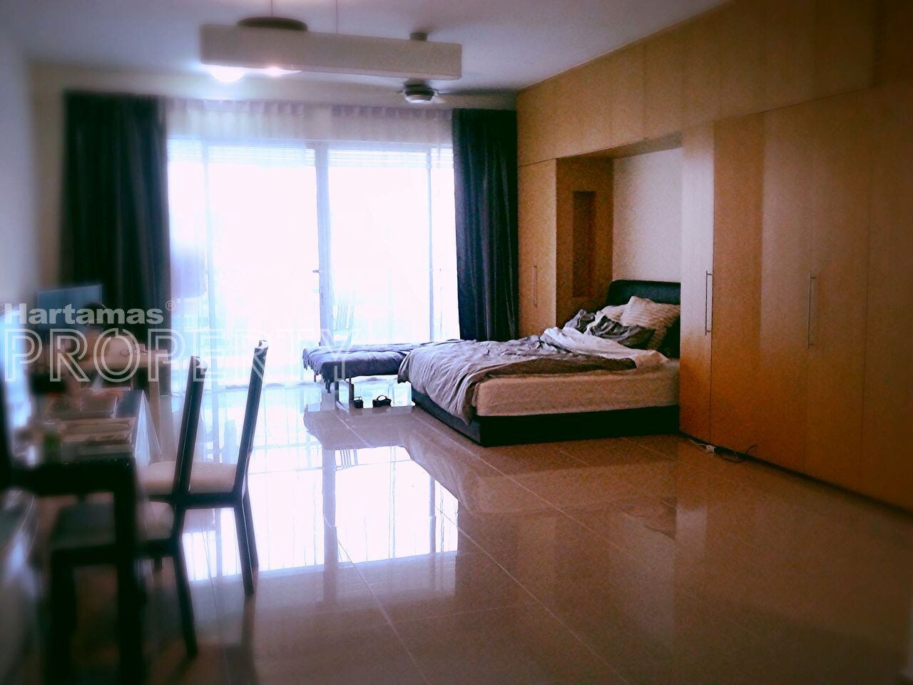 Oasis Service Suites in Ara Damansara! FREEHOLD! Below market value!