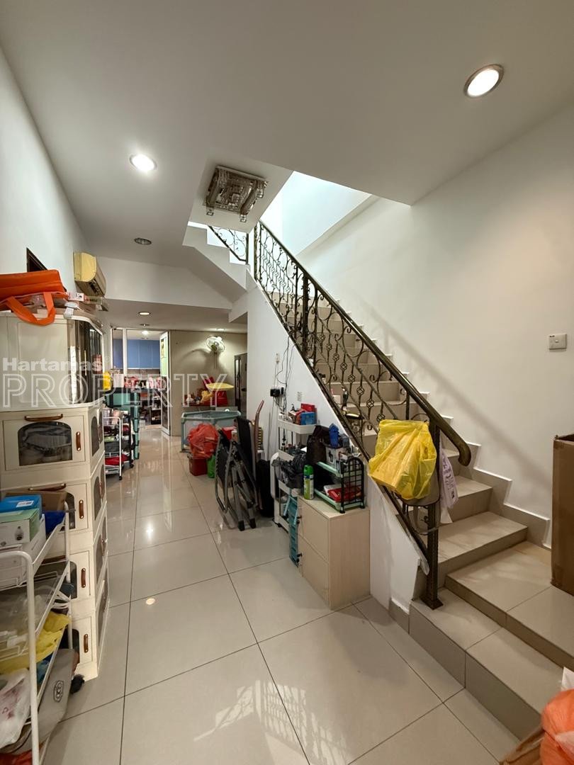 Happy Garden 1.5 Storey House For Sale