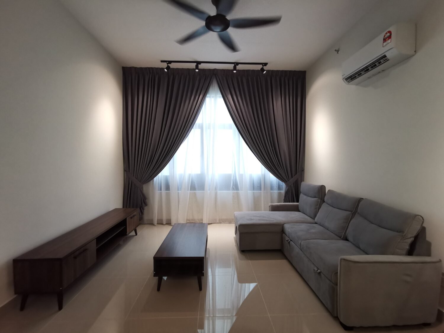 Perla Ara Sentral – Condo for Rent!