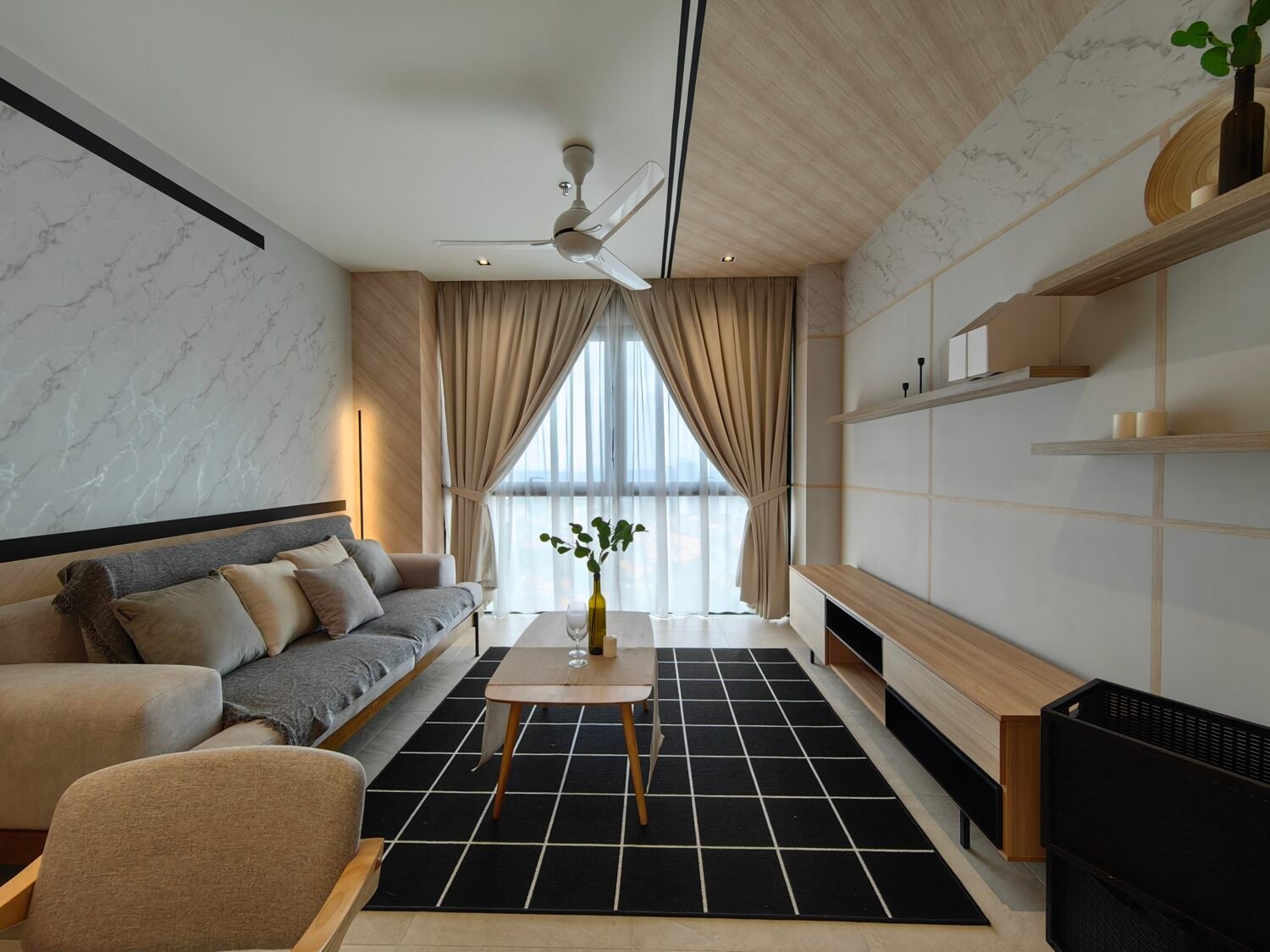 Lumi Tropicana – 3 Bed 3 Baths 2 Parking, 1 Balcony