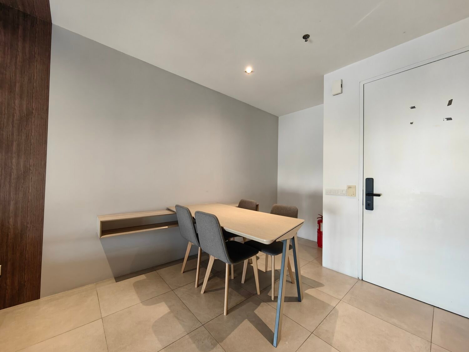 Lumi Tropicana – 2 Rooms 2 Baths 1 Parking