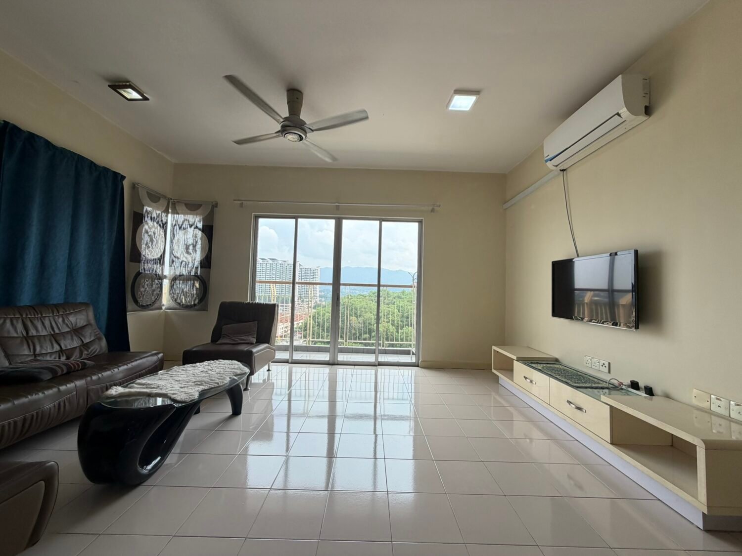 For Rent : Park Avenue Damansara Damai – 3 Rooms 1140 sqft – Corner Unit – Fully