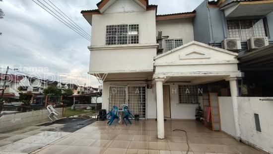 2-storey corner terrace @ Jalan Merak, Bandar Puchong Jaya