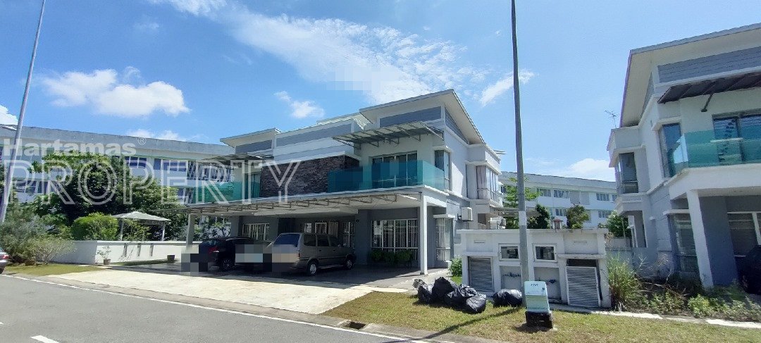 Rawang Anggun 2 •7121sqft • Bungalow with Lift
