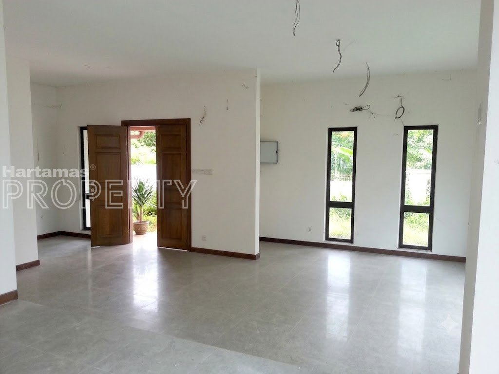 Bungalow (2.5-Storey, Freehold) @ BRP 5, Bukit Rahman Putra, Sungai Buloh for Sale