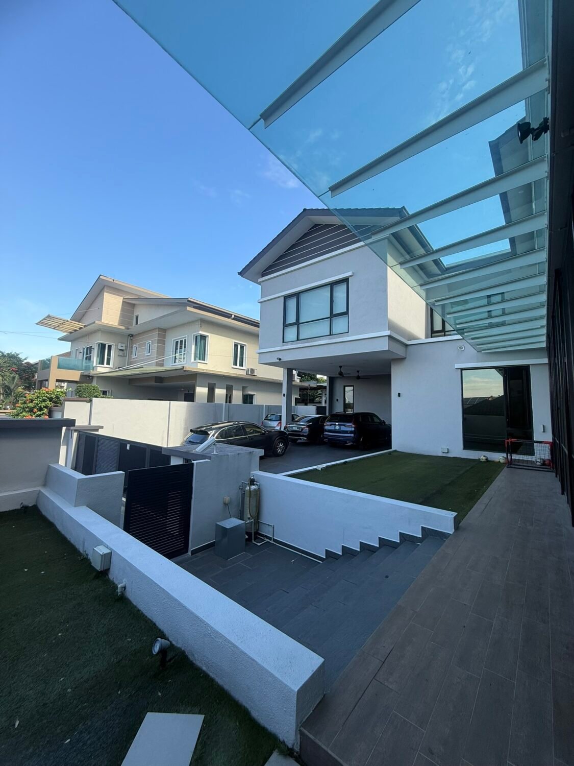 Modern 9+1R9B Bungalow @ SS1/Kg Tungku/Petaling Jaya