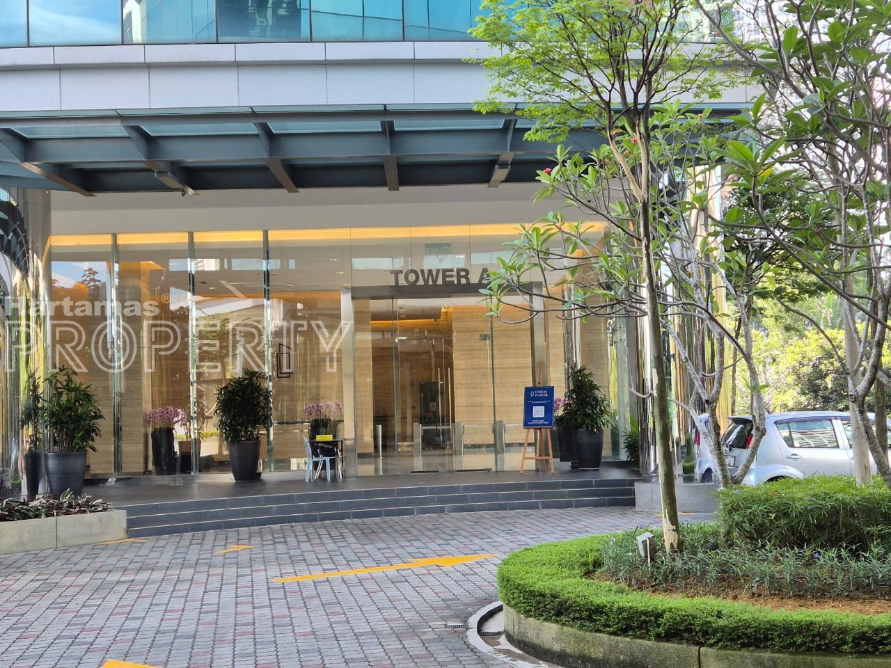 Union Tower Taman Desa Commercial Centre