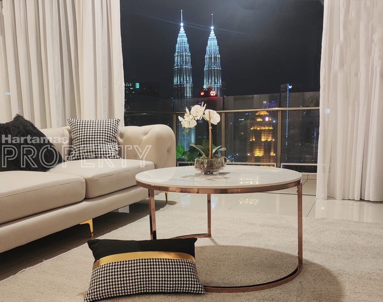 6405 2607 PRIVATE LIFT FULL FURNISH 1700sf Penthouse Setia Sky Residence KL City