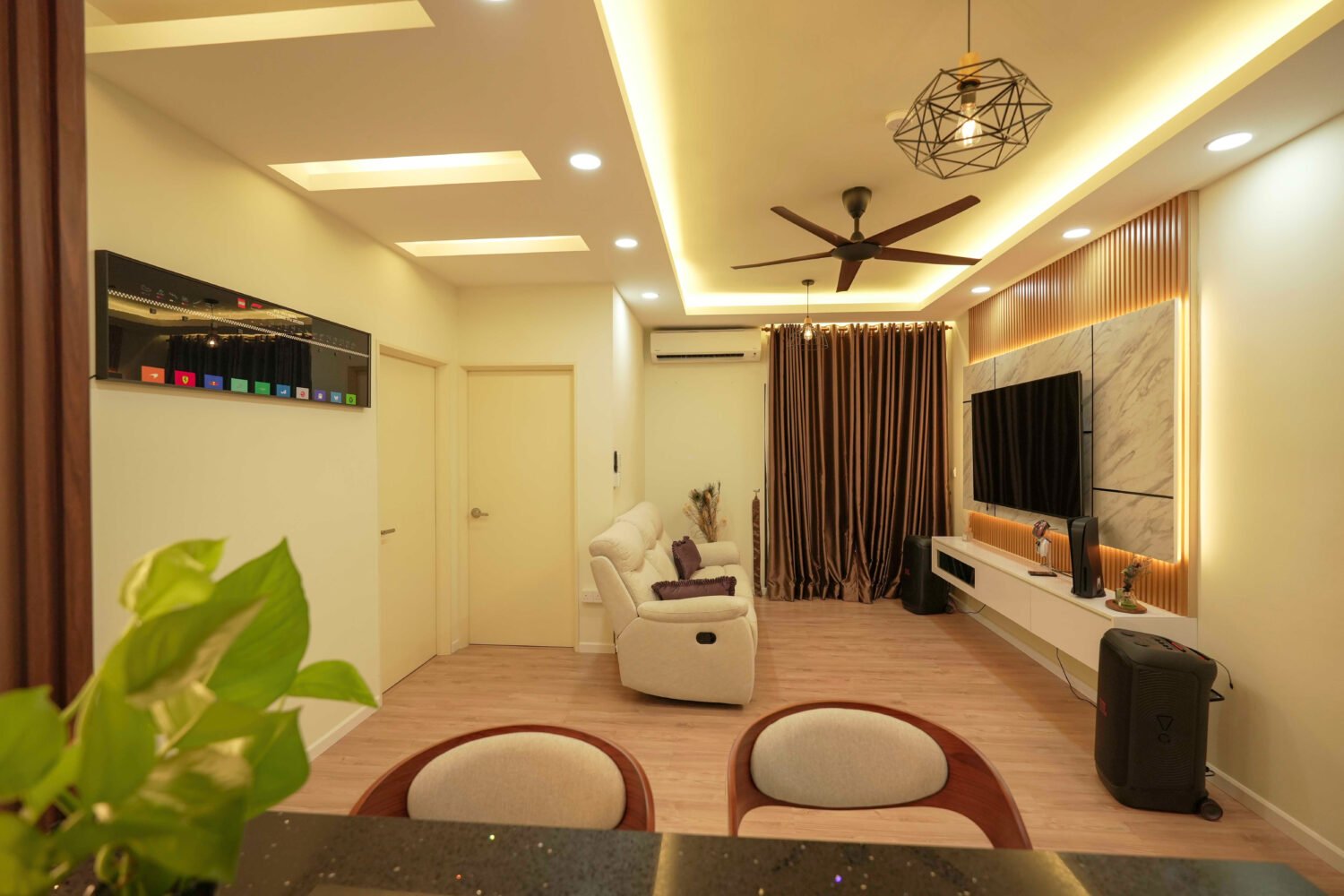 6401 2607 FULL FURNISH 3 Rooms Dian Residency Seksyen 13 Shah Alam near MSU