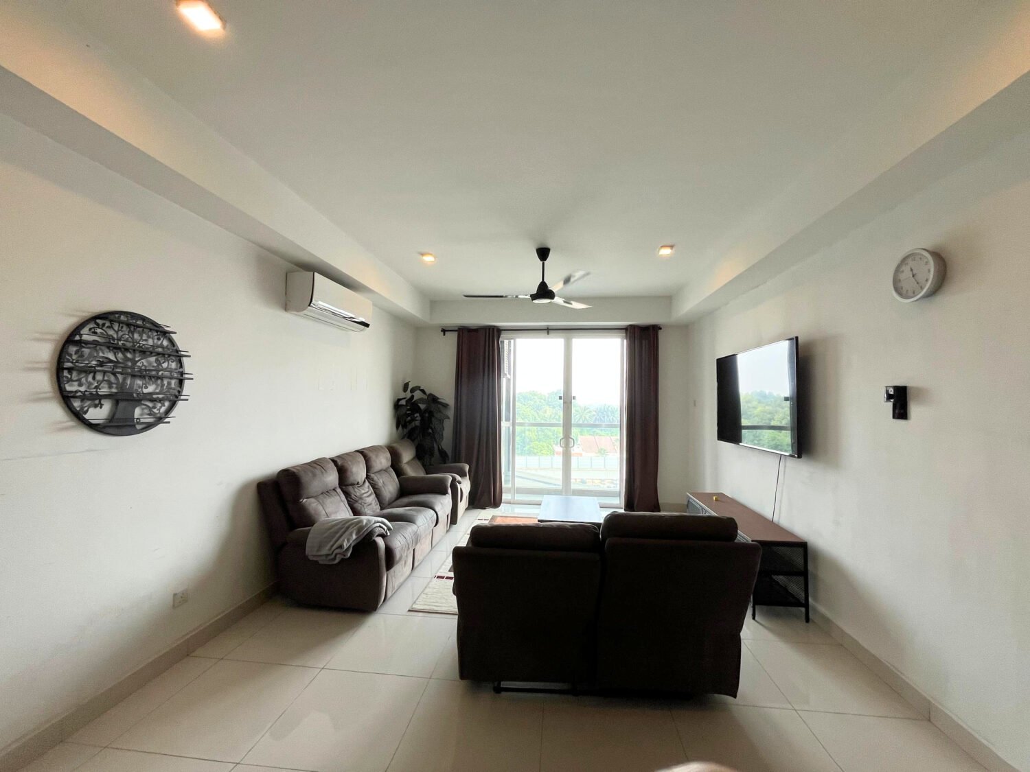 6477 2609 FULL FURNISH 2 Bedrooms Temasya 8 Condo Glenmarie Shah Alam