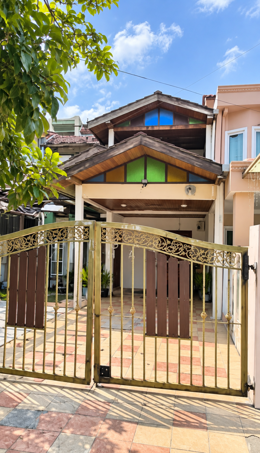 For Sale : SS5 Kelana Jaya – 2-Storey Terrace 22×75 – Freehold – Renovation Potential