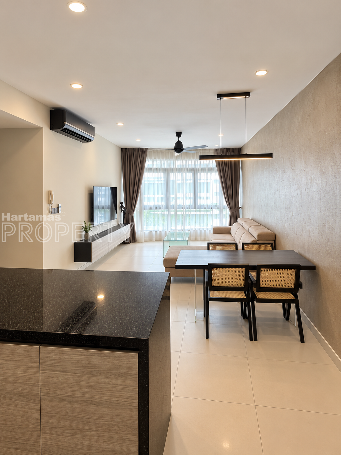 For Rent : AraGreens Ara Damansara – 2+1 Rooms 1,200 sqft – Fully Renovated – 2 Car Parks