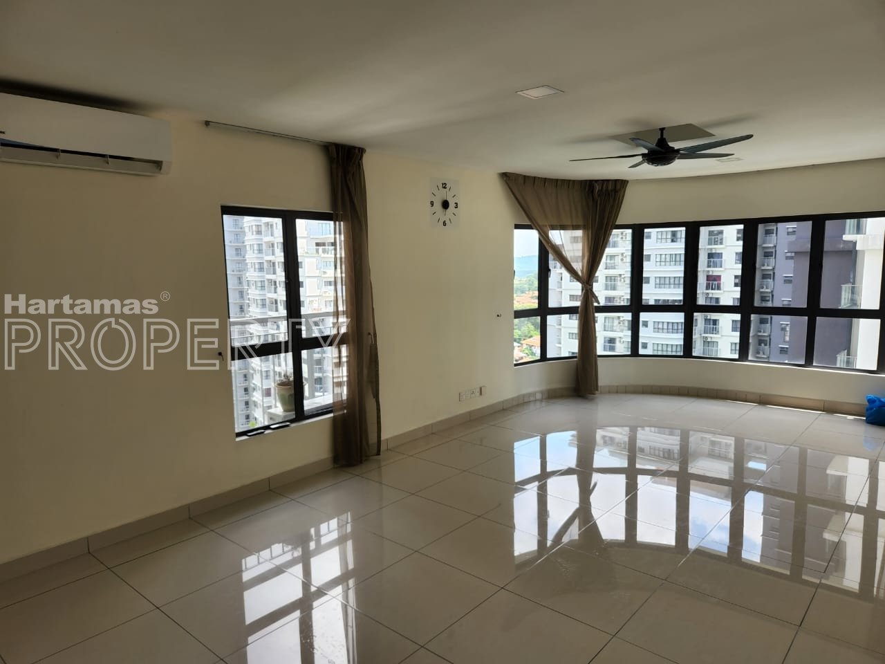 FOR SALE | MAISSON @ ARA DAMANSARA 1,020sq ft | 2+1 Rooms | 2 Bath | Level 12 | 2 Car Parks