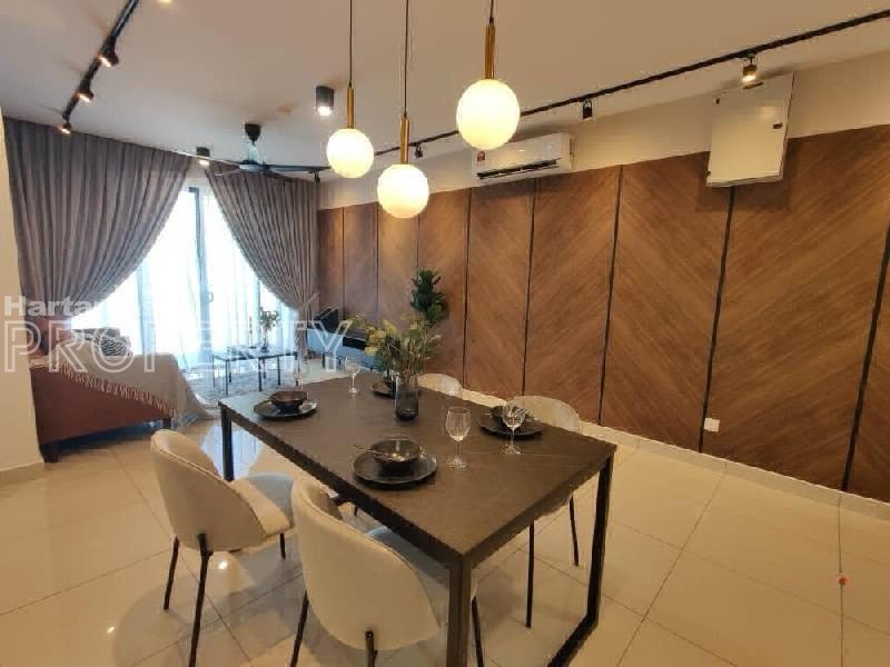6493 2609 FULL FURNISH AraTre Residence Ara Damansara