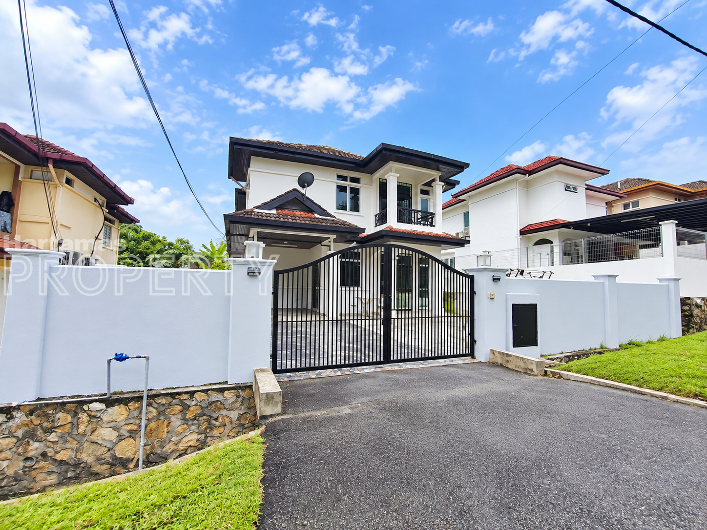 Bukit Beruntung Bungalow For Sale