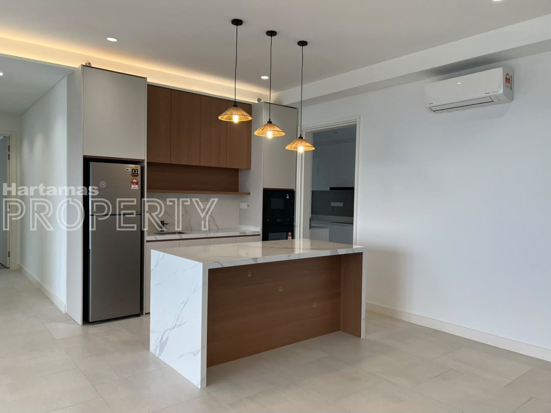 Jendela Residences@KLGCC Bukit Kiara 4+2 Rooms 5 Baths 2260 sqft for Rent
