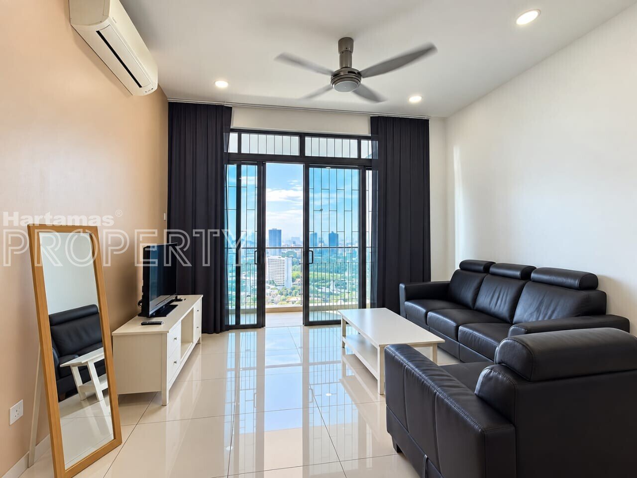 PJ Midtown High floor 2r2b for rent – with WiFi